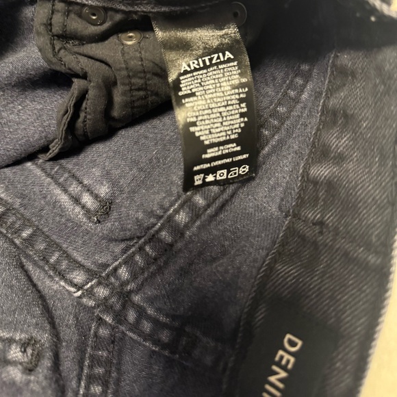 Denim Forum The Farrah Hi-Rise Wide Jean - Black - Picture 7 of 13